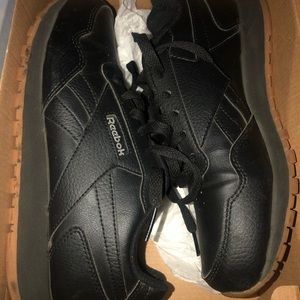 Women’s sneakers